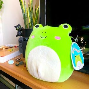 NWT Wendy the Frog 8in Squishmallow